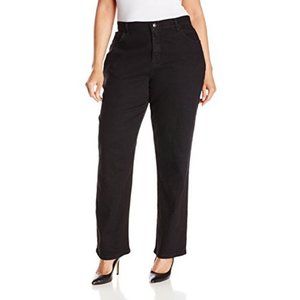 Lee Women's Plus-Size Relaxed Fit Straight Leg Jean
